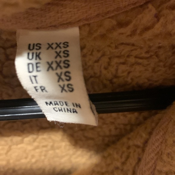 Coat - Picture 3 of 5